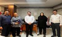  تقدیر از جانباز سرافراز جناب آقای مجید دهقان در دانشکده دندانپزشکی به مناسبت هفته دفاع مقدس